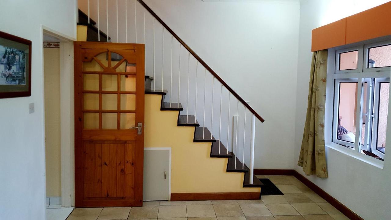 דירות ויקטוריה Hibiscus House Seychelles Self Catering מראה חיצוני תמונה