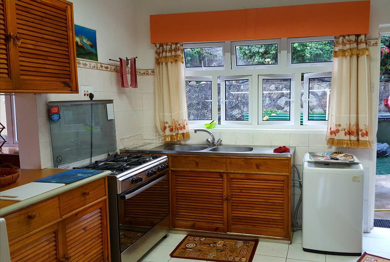 דירות ויקטוריה Hibiscus House Seychelles Self Catering מראה חיצוני תמונה