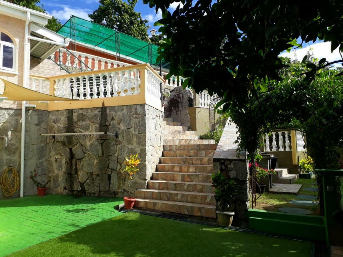 דירות ויקטוריה Hibiscus House Seychelles Self Catering מראה חיצוני תמונה